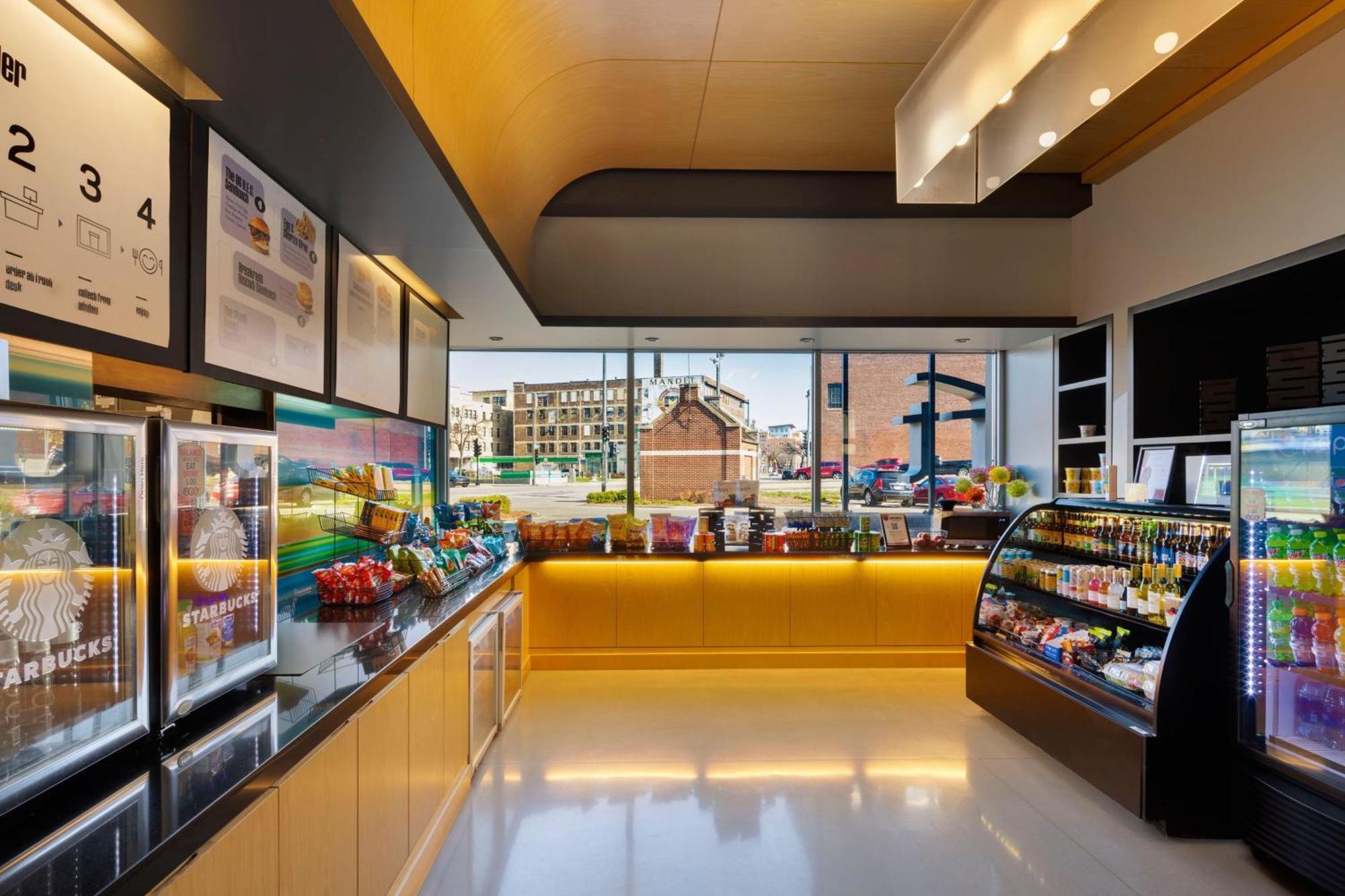 Aloft Downtown 4*